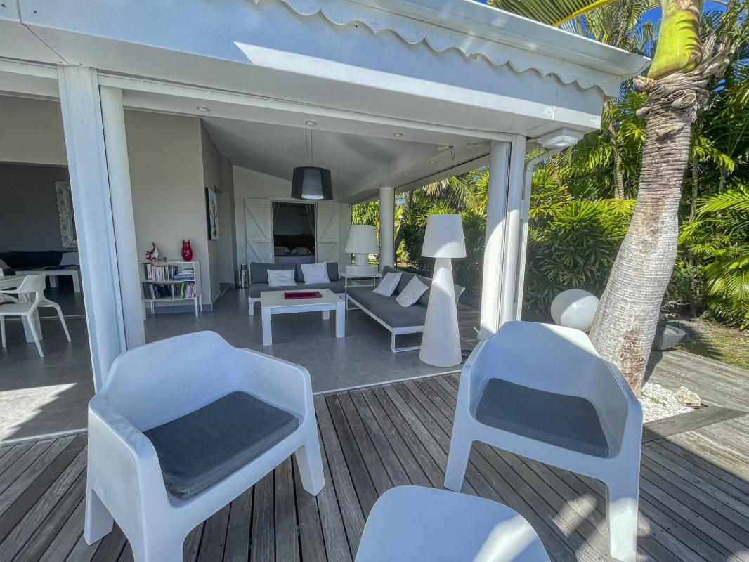 17.Location villa piscine Saint François Guadeloupe_terrasse vue sur mer